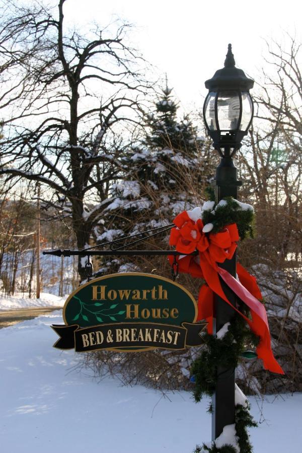 Howarth House Bed And Breakfast Фітчбург Екстер'єр фото
